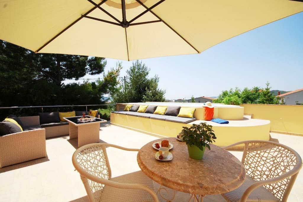 Apartmant With Pool 8 Kaštela 외부 사진